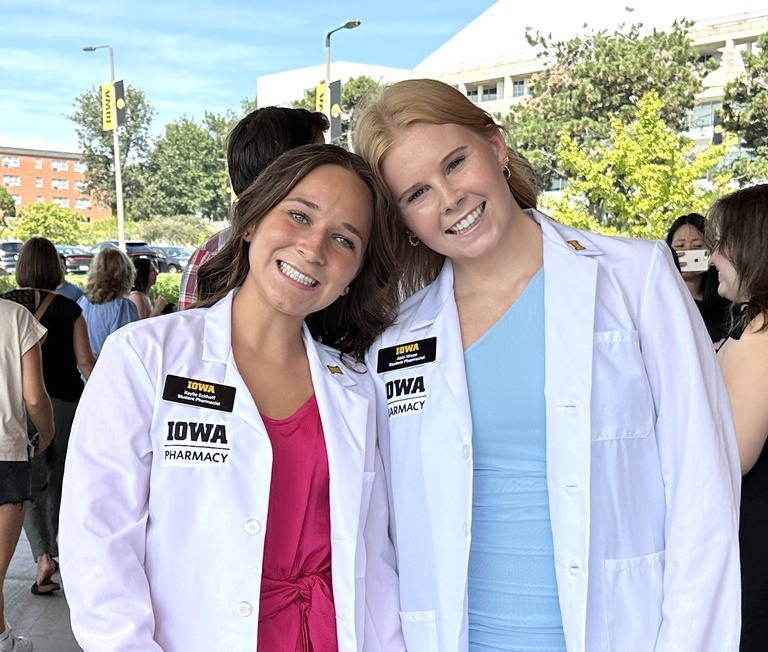 Kaylie Eckhoff and Abigail Wiese White Coat 2024