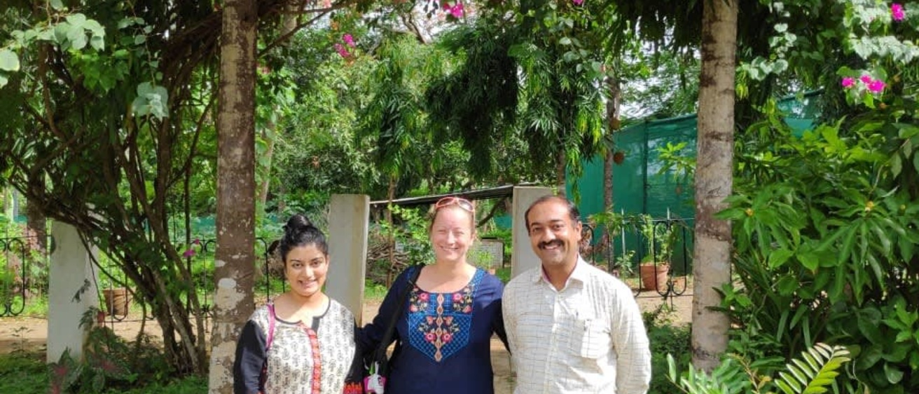 Eesha Patel and faculty member Jeanine Abrons in India