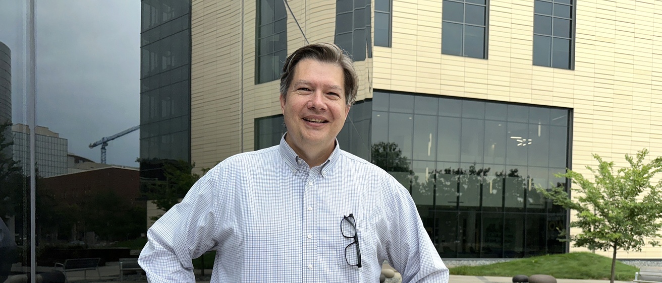 Lewis Stevens _ Building