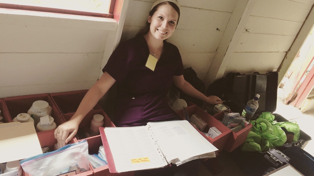 Rachel Grolmus in Belize with the college in 2017
