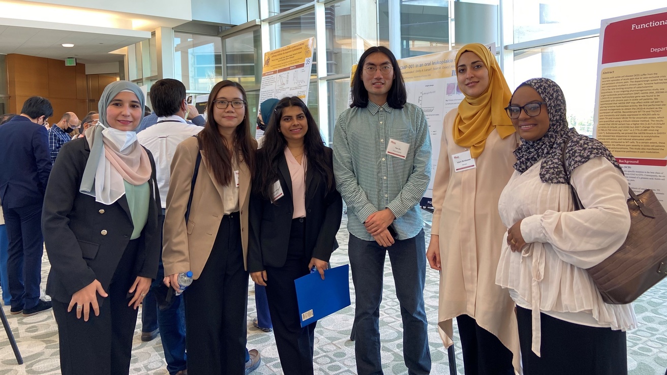 UI College of Pharmacy PhD Students Attending Conference